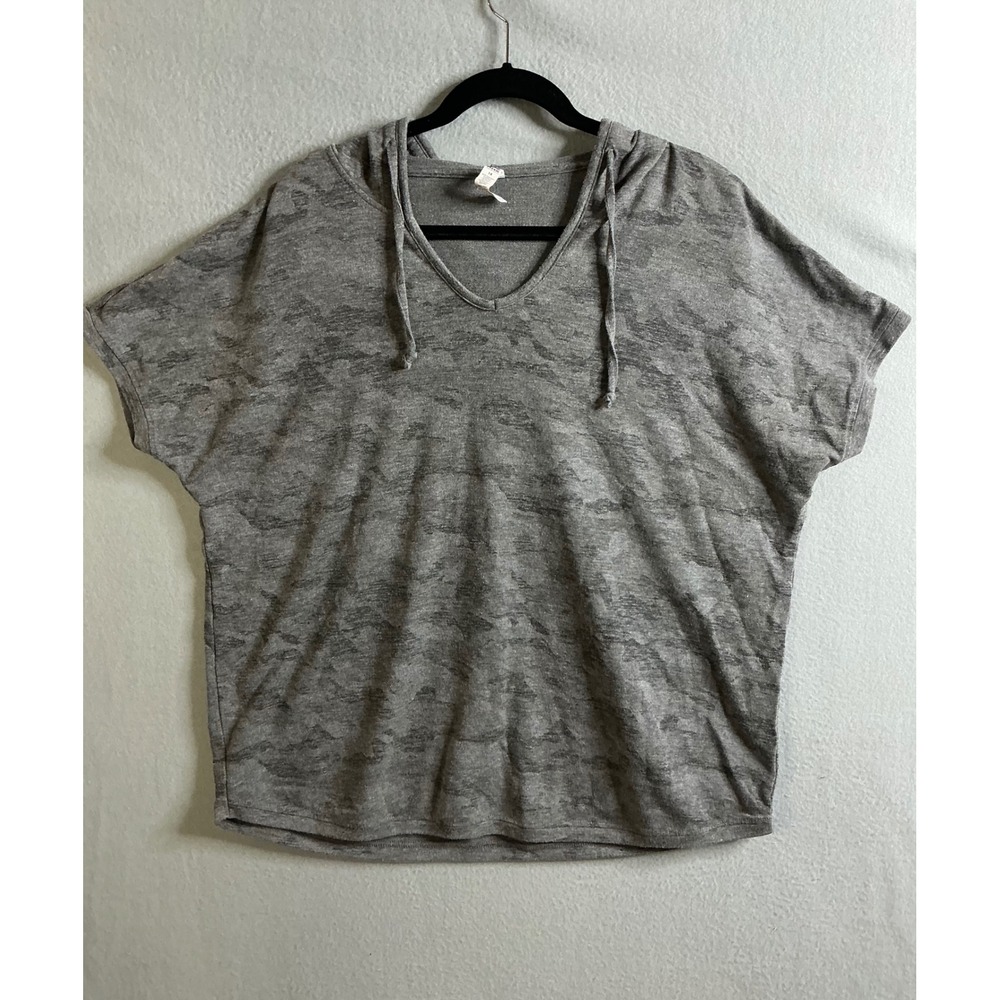 RBX Active Hoodie Women's 1X Short Sleeve V-Neck Gray Camo‎ Athleisure